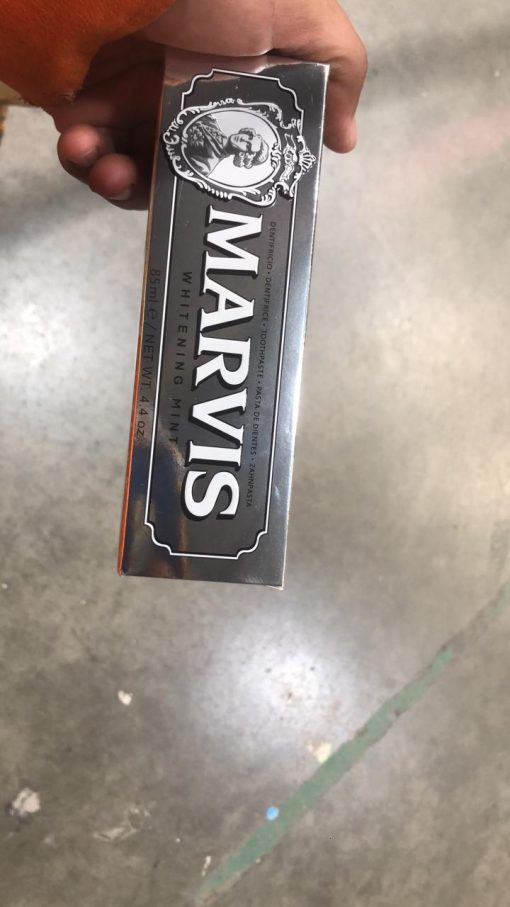 ⁦Marvis Original Mint Whitening Toothpaste⁩ - الصورة ⁦2⁩