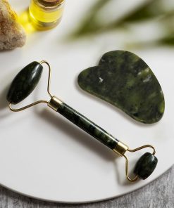 • gua sha لعلاج الانتفاخ وشد الوجه