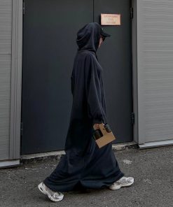 ⁦عباية العمرة بغطاء للرأس لون أسود مقاس XL⁩ - الصورة ⁦4⁩